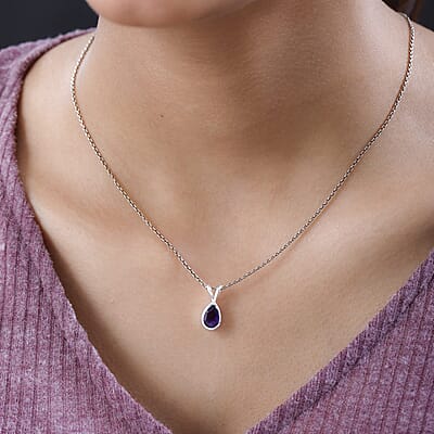 Amethyst Solitaire Pendant in Sterling Silver 0.75 ctw