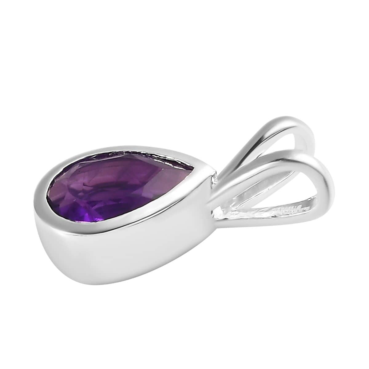 Amethyst Solitaire Pendant in Sterling Silver 0.75 ctw image number 3