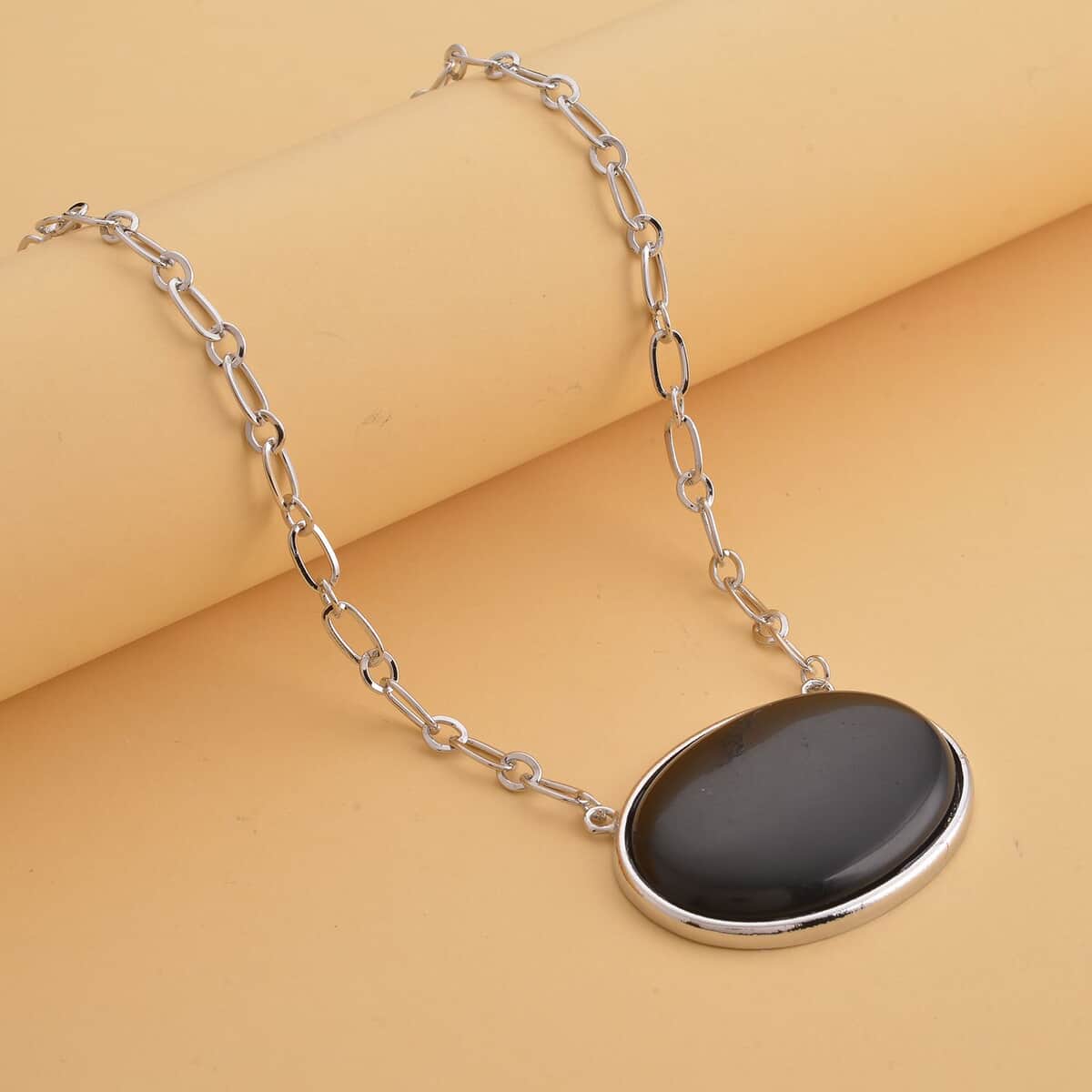 Black Obsidian Flat Link Chain Necklace 20-22 Inches in Silvertone 150.00 ctw image number 1