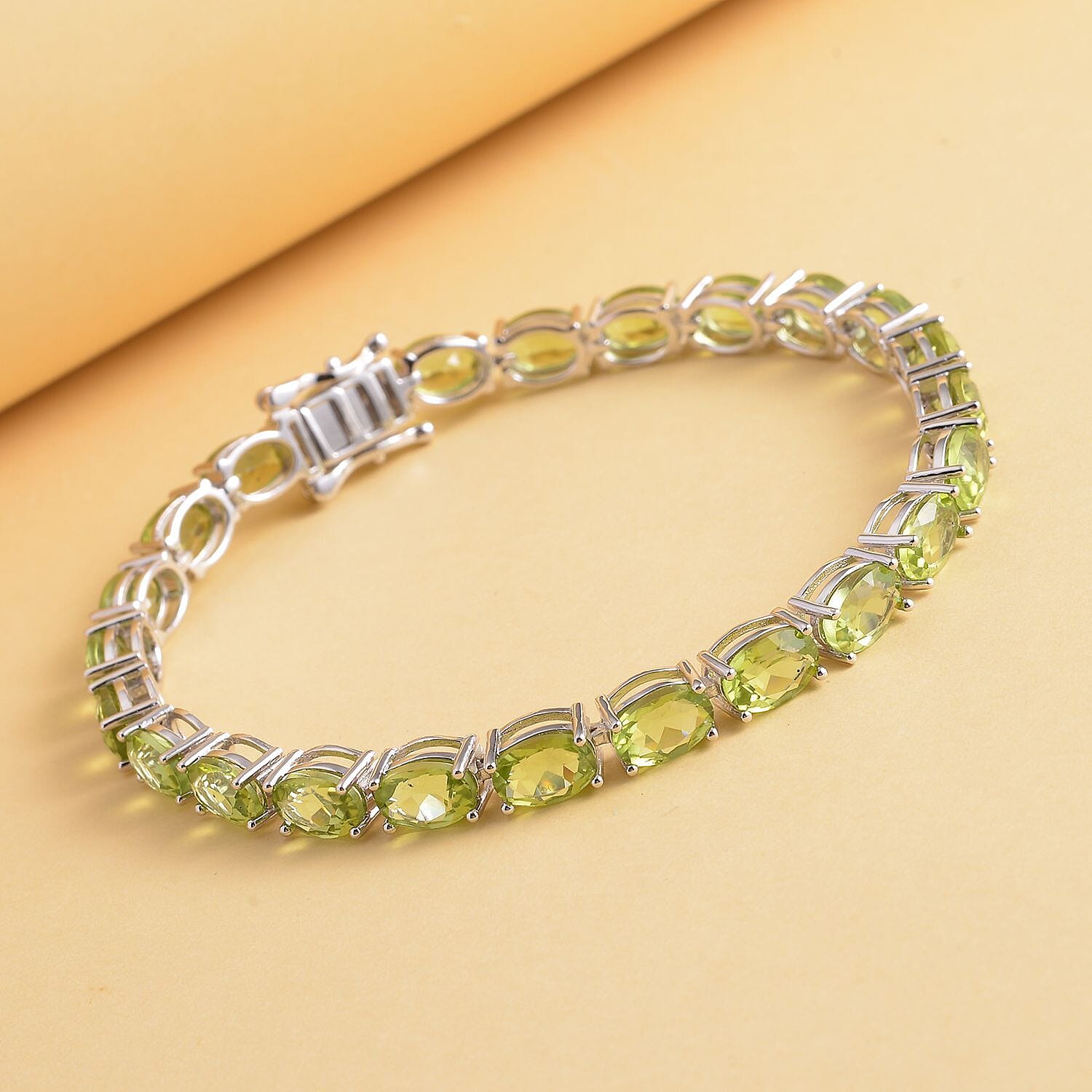 Peridot / 7.25 inches