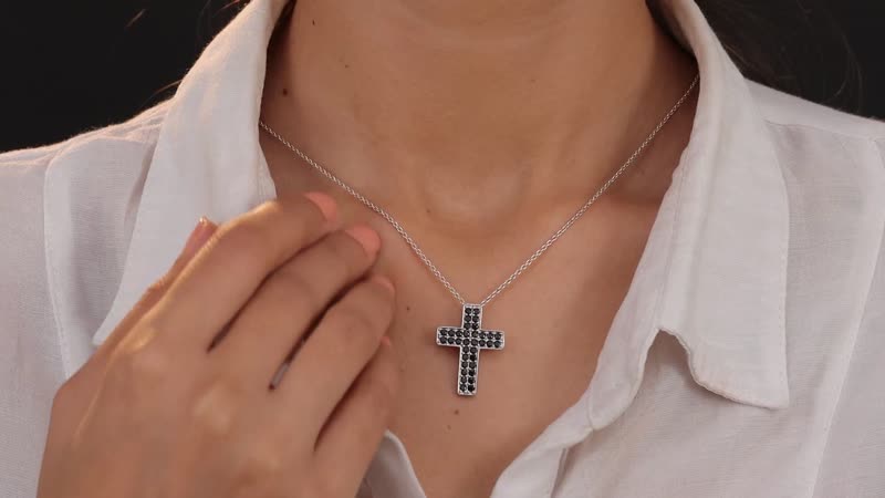 Karis Thai Black Spinel 1.70 ctw Cross Pendant without Chain in Platinum Bond