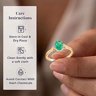 Certified & Appraised Luxoro AAA Boyaca Colombian Emerald and G-H I2 Diamond 1.10 ctw Ring in 14K Yellow Gold (Size 8.0)
