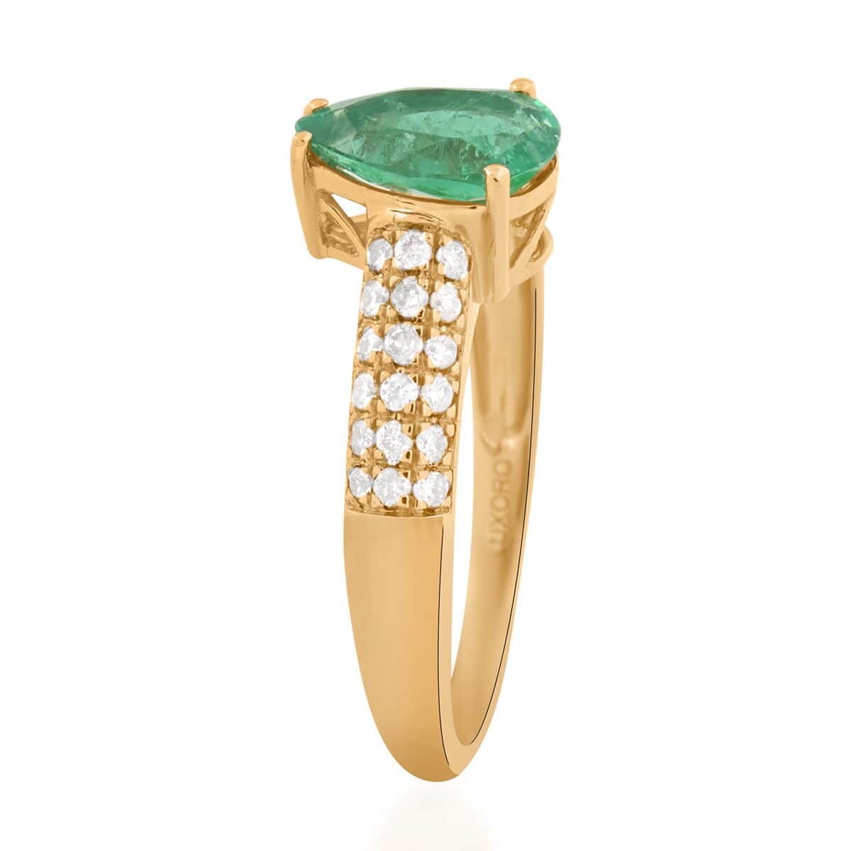 One Of A Kind Certified & Appraised Luxoro AAA Boyaca Colombian Emerald and G-H I2 Diamond 1.50 ctw Ring in 14K Yellow Gold (Size 8.0) image number 3