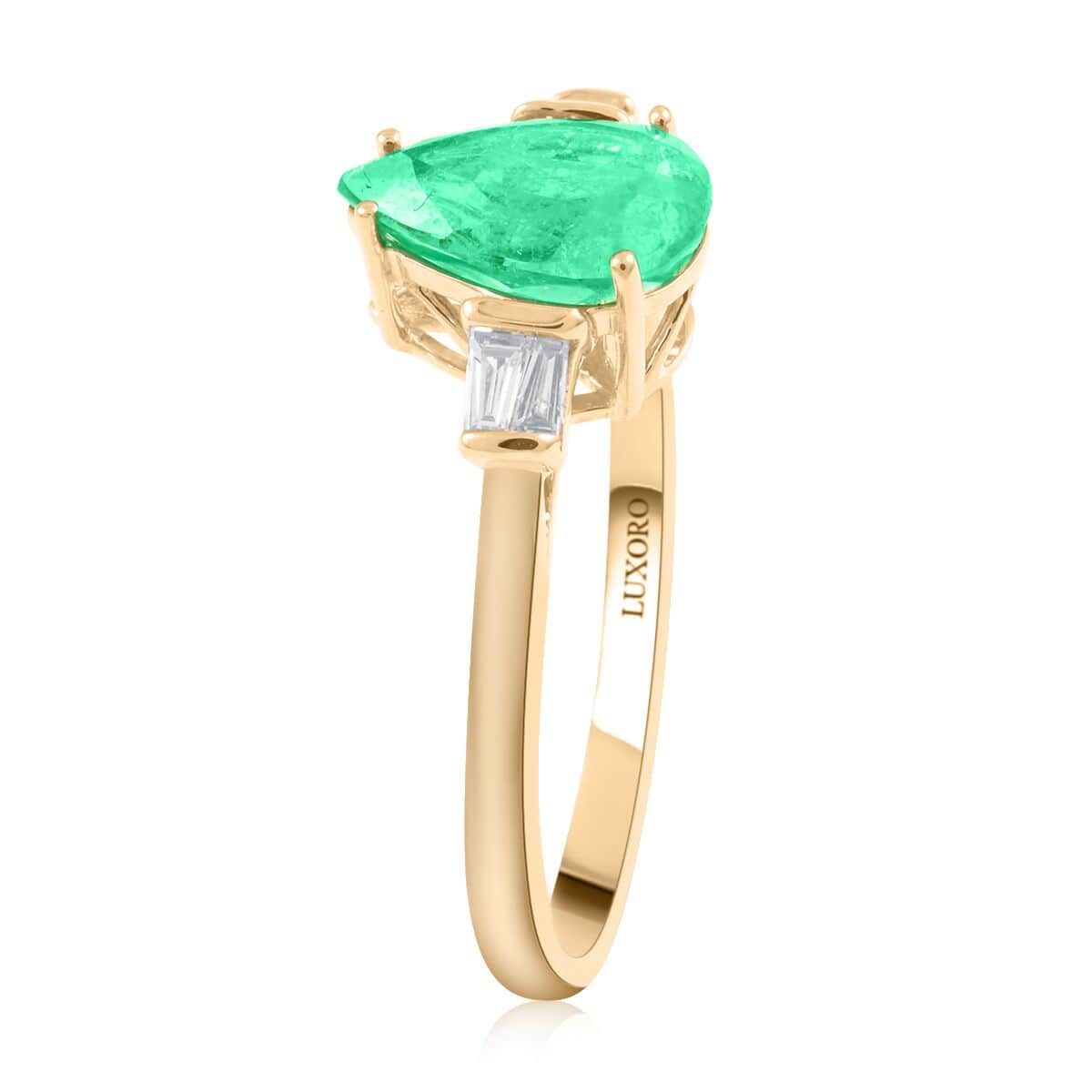 Certified & Appraised Luxoro 14K Yellow Gold AAA Boyaca Colombian Emerald and G-H I2 Diamond Ring (Size 10.0) 1.50 ctw image number 3