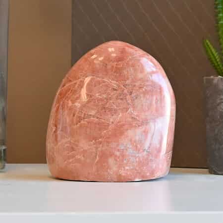 Peach Moonstone Free Form -L (Approx 3915 ctw) image number 1