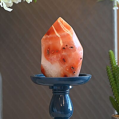 Carnelian Flame -M (Approx 2510 ctw)