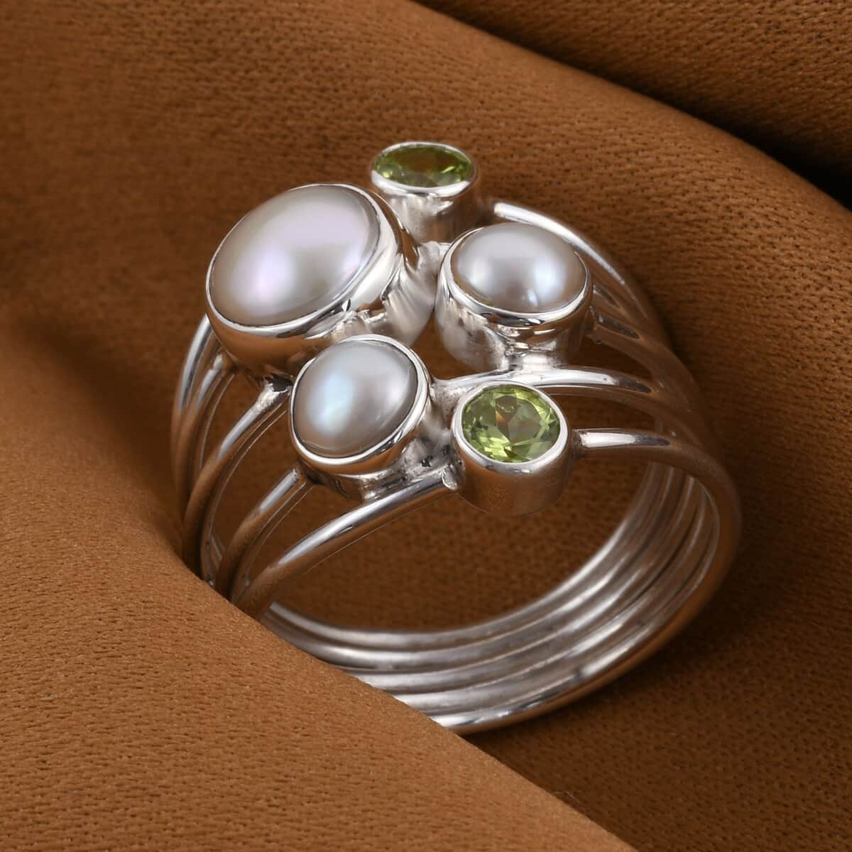 BALI LEGACY White Pearl and Peridot 5 Row Ring in Sterling Silver 0.60 ctw image number 1