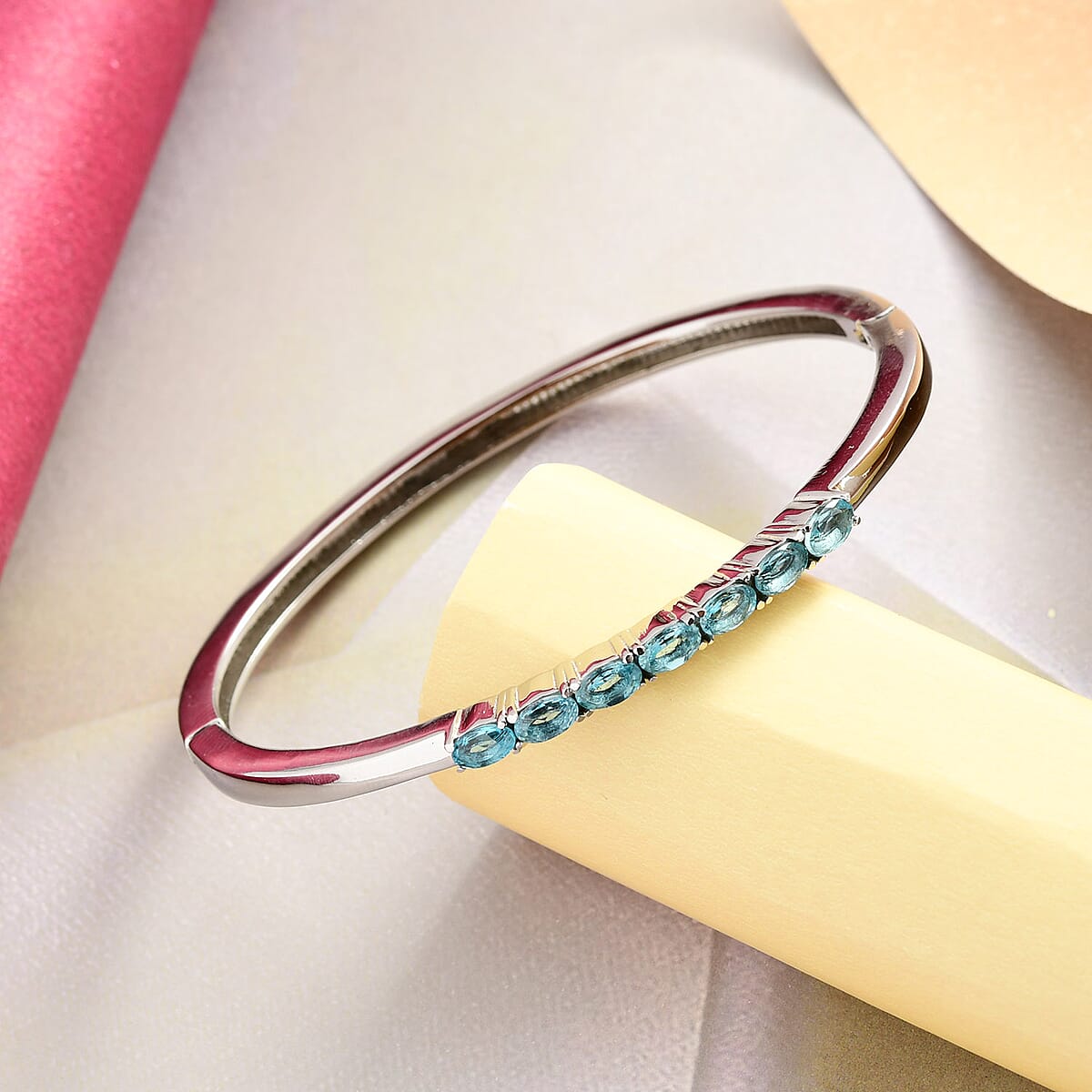 Madagascar Paraiba Apatite Bangle Bracelet in Stainless Steel (6.50 In) 1.65 ctw image number 1