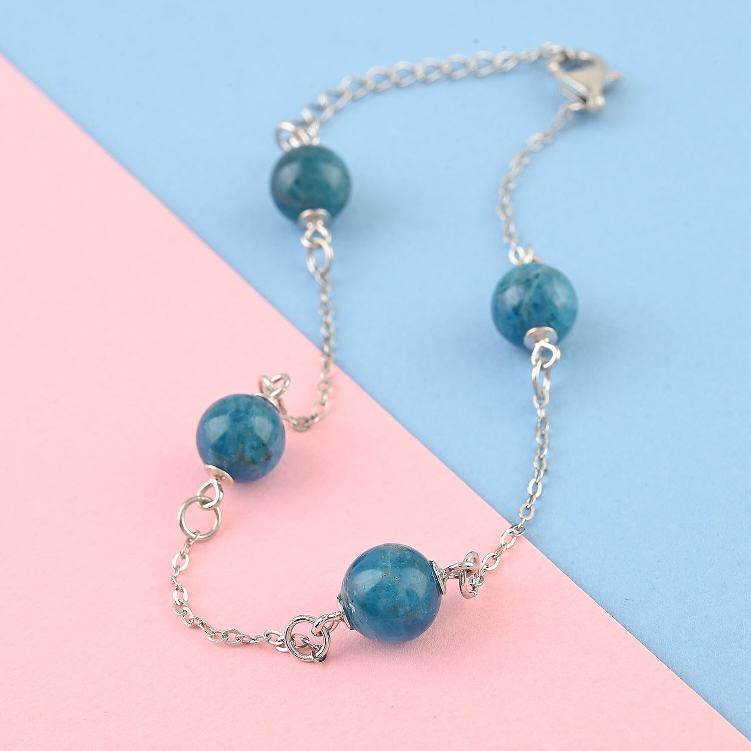 Betroka Blue Apatite Station Bracelet in Rhodium Over Sterling Silver (7.50-9.0In) 18.50 ctw