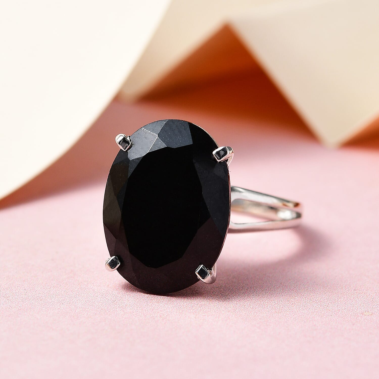 Australian Black Tourmaline Solitaire Ring in Platinum Over Sterling Silver (Size 10.0) 10.60 ctw