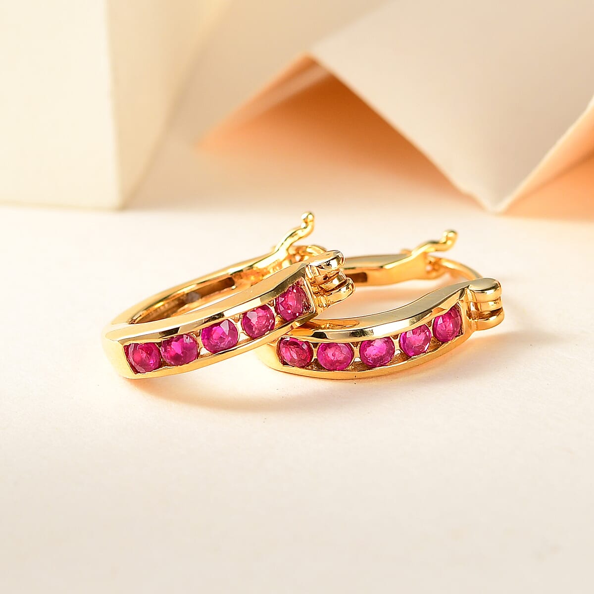 Premium Montepuez Ruby Hoop Earrings in Vermeil Yellow Gold Over Sterling Silver 0.85 ctw image number 1