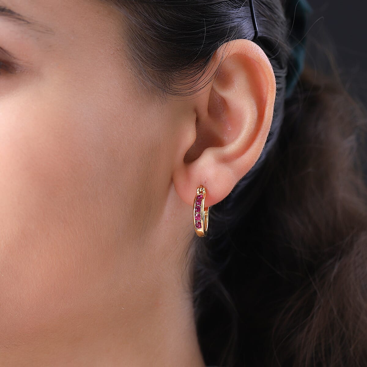 Premium Montepuez Ruby Hoop Earrings in Vermeil Yellow Gold Over Sterling Silver 0.85 ctw image number 2