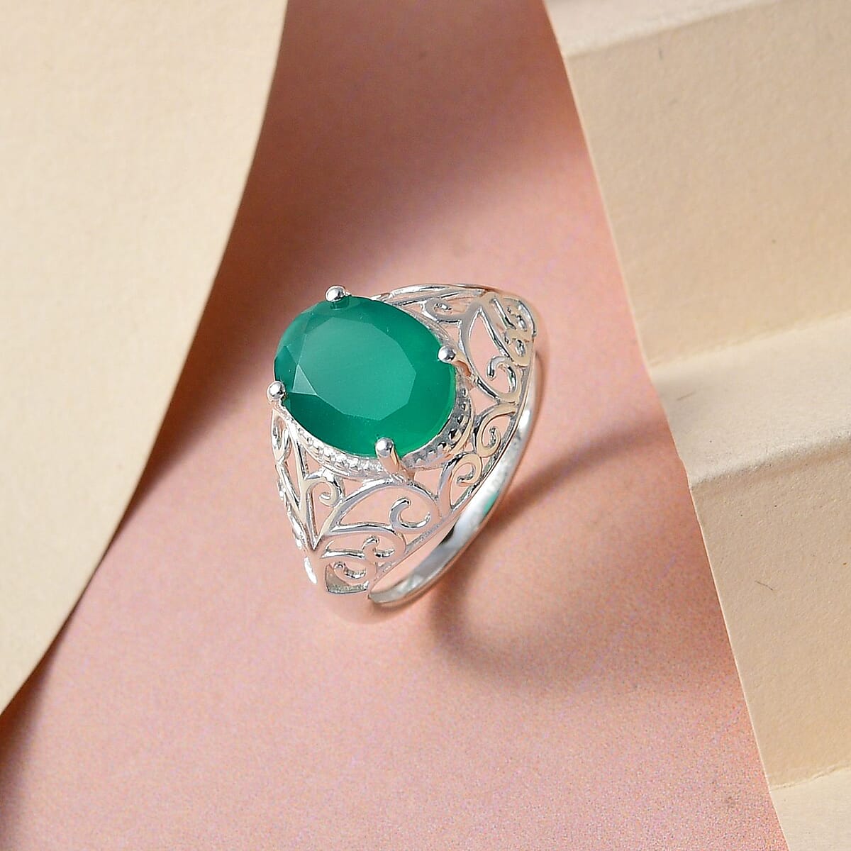 Green Onyx Solitaire Ring in Sterling Silver 2.50 ctw image number 1