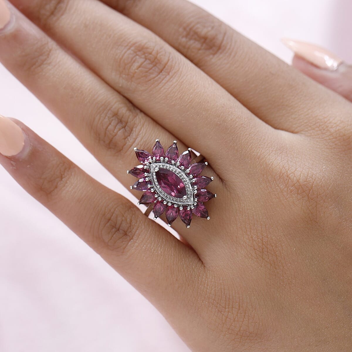 Tanzanian Wine Garnet Floral Ring in Platinum Over Sterling Silver (Size 8.0) 5.00 ctw image number 2