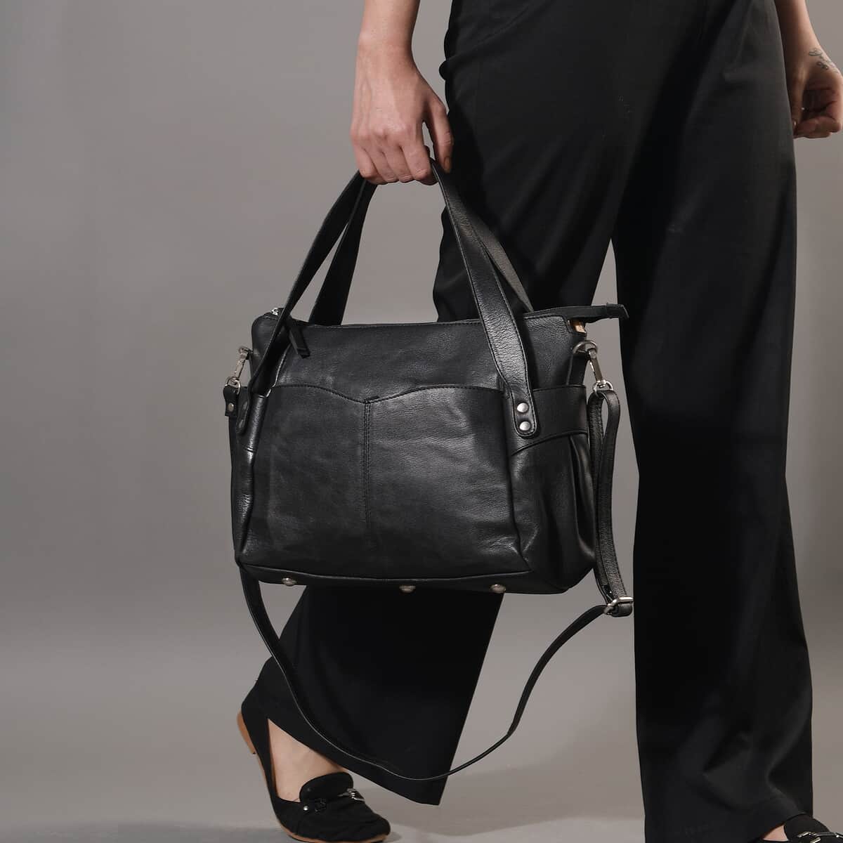 Black Genuine Leather RFID Bailey Bag (17x11x13) image number 2