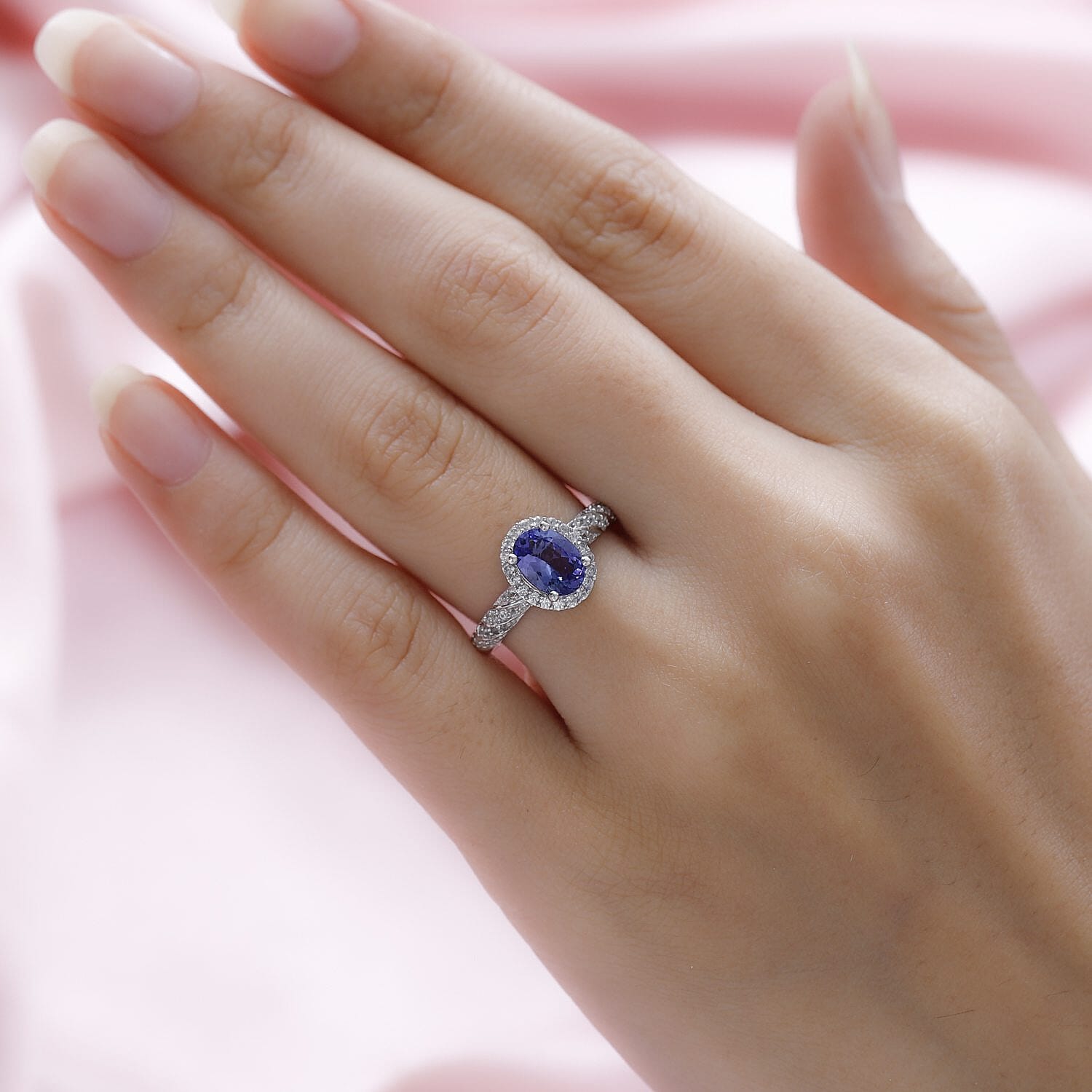 10 - Product card gallery slide 3 (10144631980315)