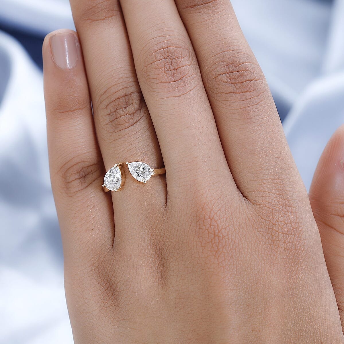 Luxoro Bypass Openable Moissanite 1.40 ctw Tear Drop Ring in 10K Yellow Gold, Moissanite Jewelry, Gifts For Her (Size 9.00) image number 2