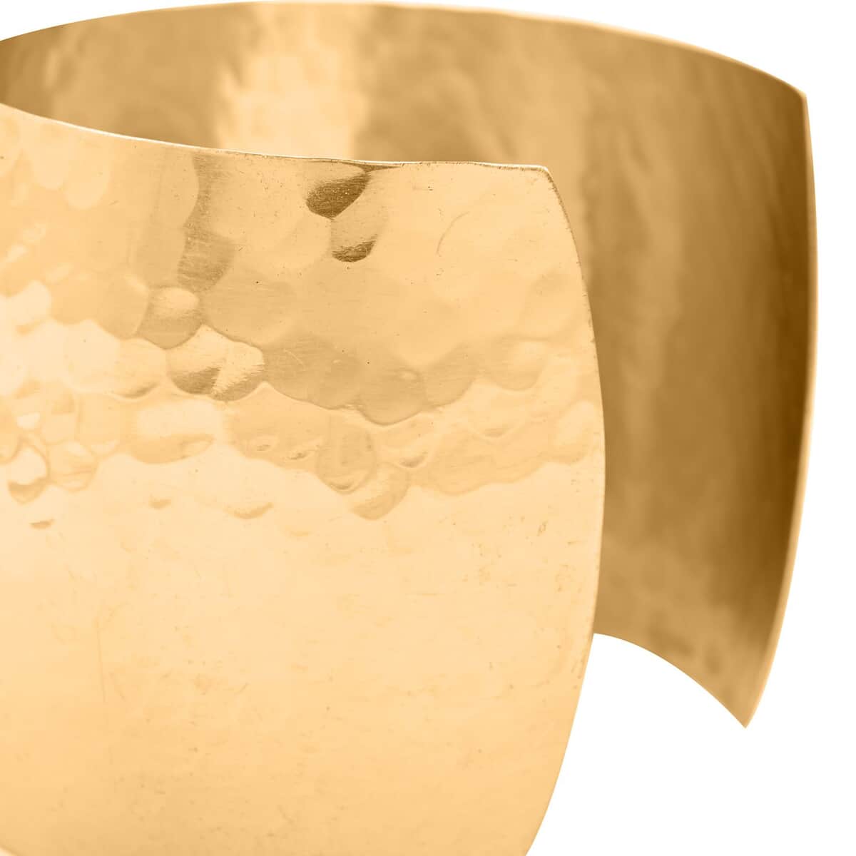 Hammered Cuff Bracelet in Goldtone (7 In) image number 2