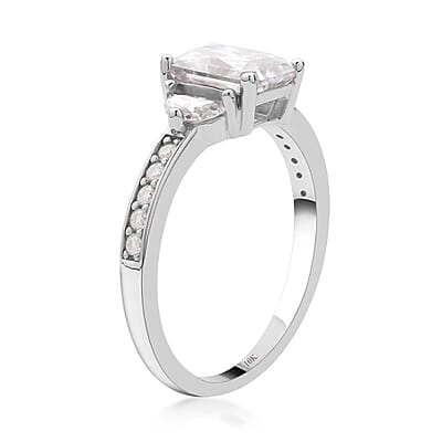 Luxoro 10K White Gold Radiant Cut Moissanite Ring (Size 6.0) 2.10 ctw