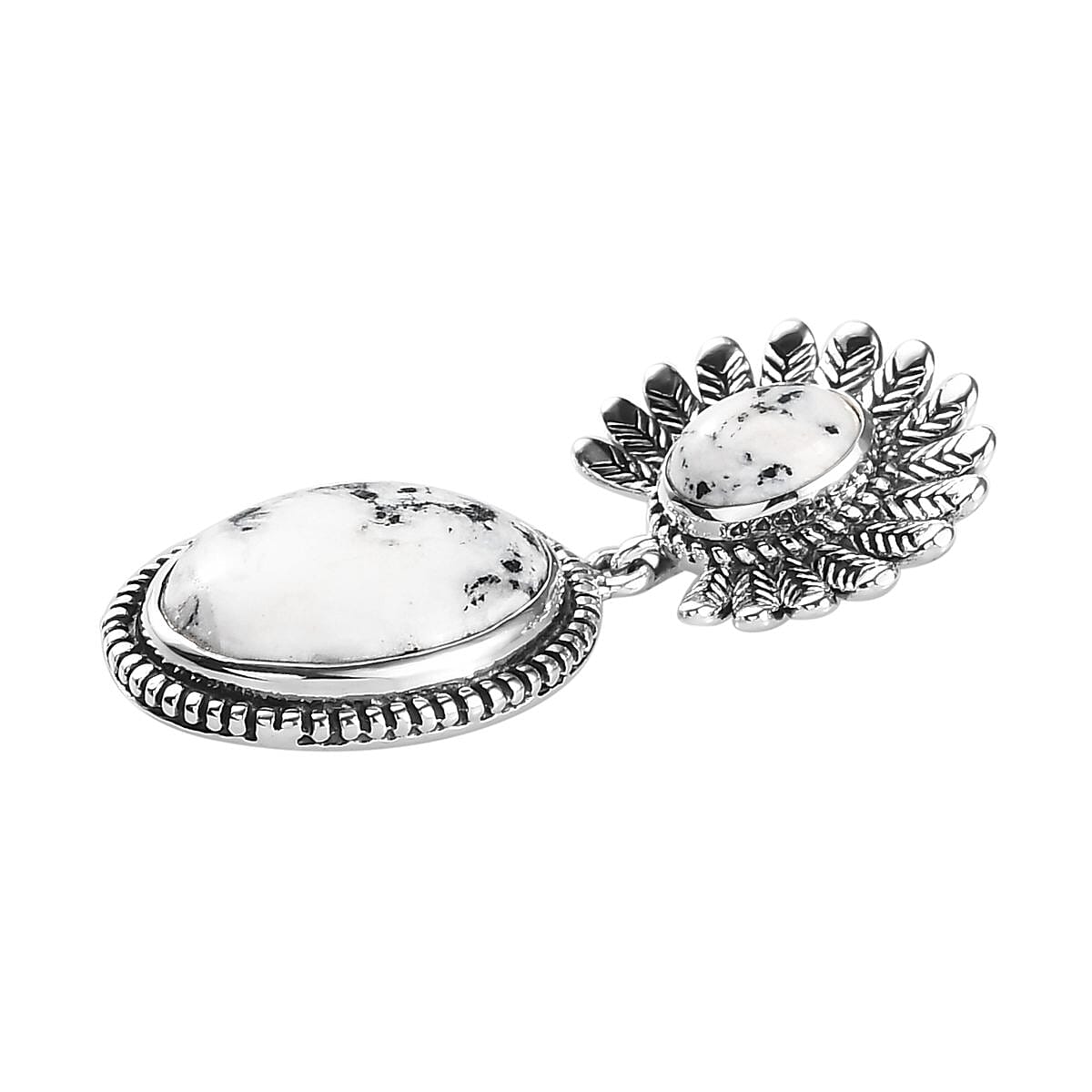 White Buffalo Pendant in Sterling Silver 10.50 ctw