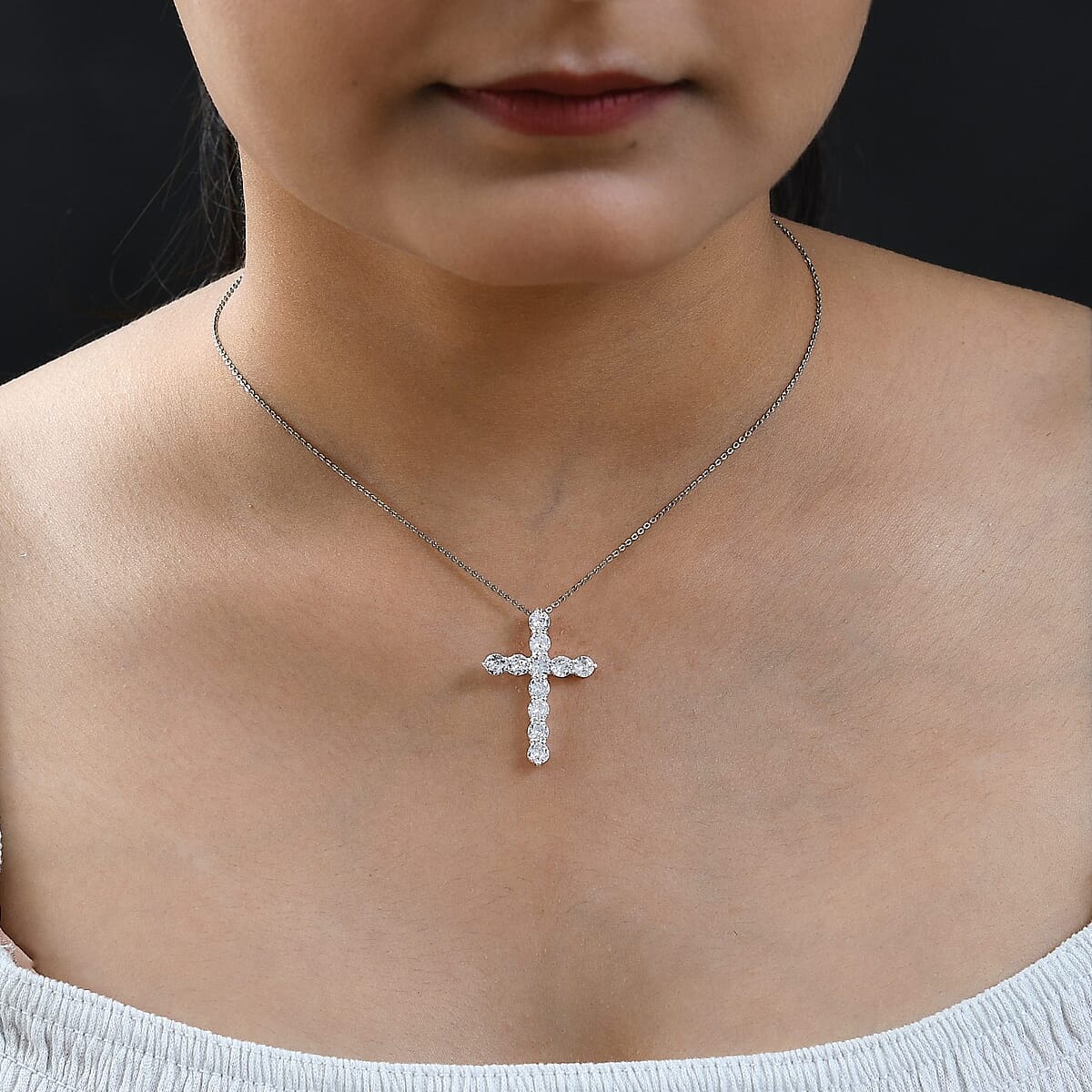 Simulated Diamond Cross Pendant in Sterling Silver 4.75 ctw image number 2