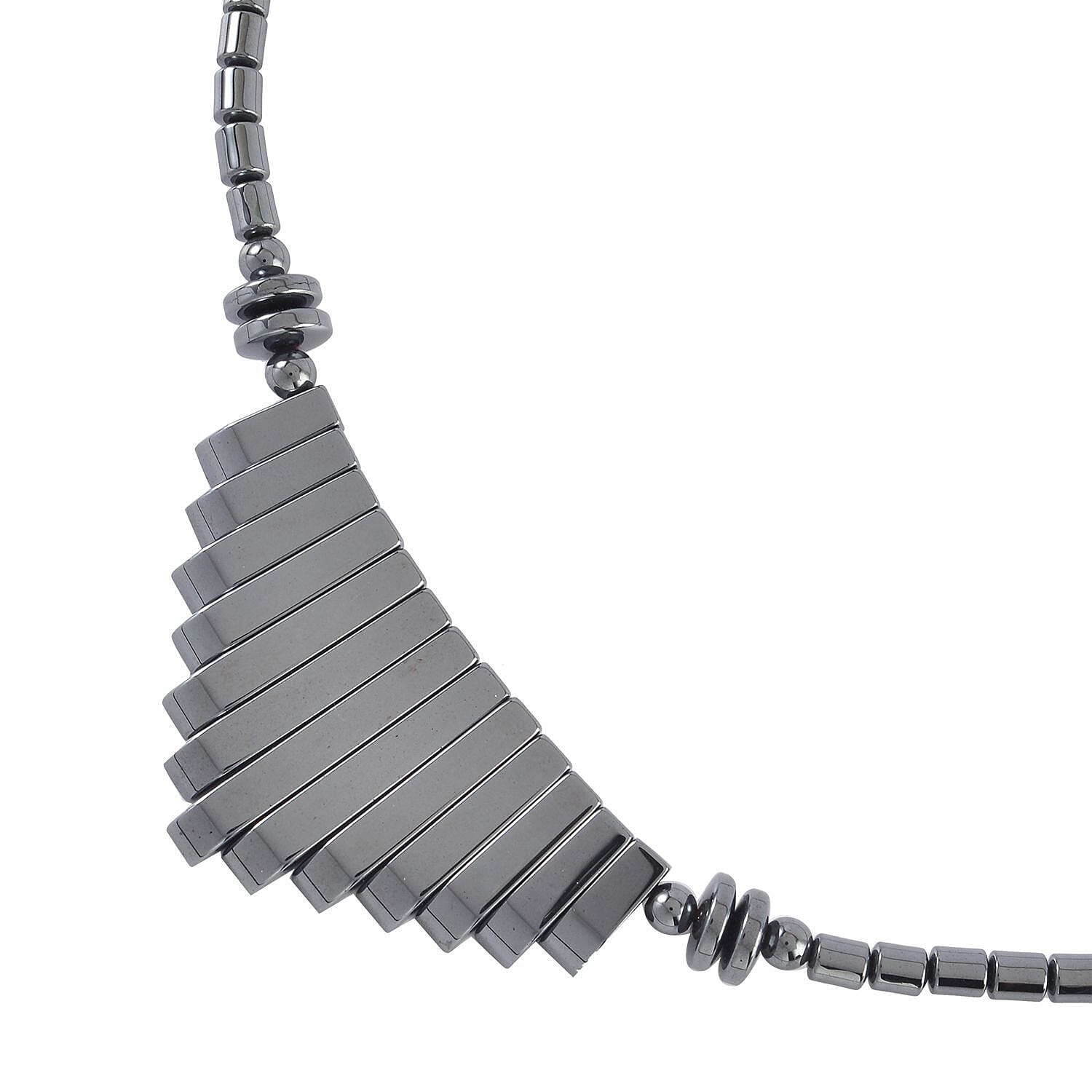 Hematite Waterfall Beaded Necklace 18 Inches in Silvertone 350.00 ctw