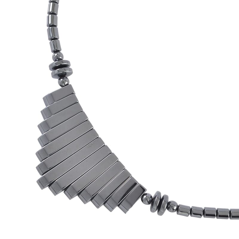 Hematite Waterfall Beaded Necklace 18 Inches in Silvertone 350.00 ctw