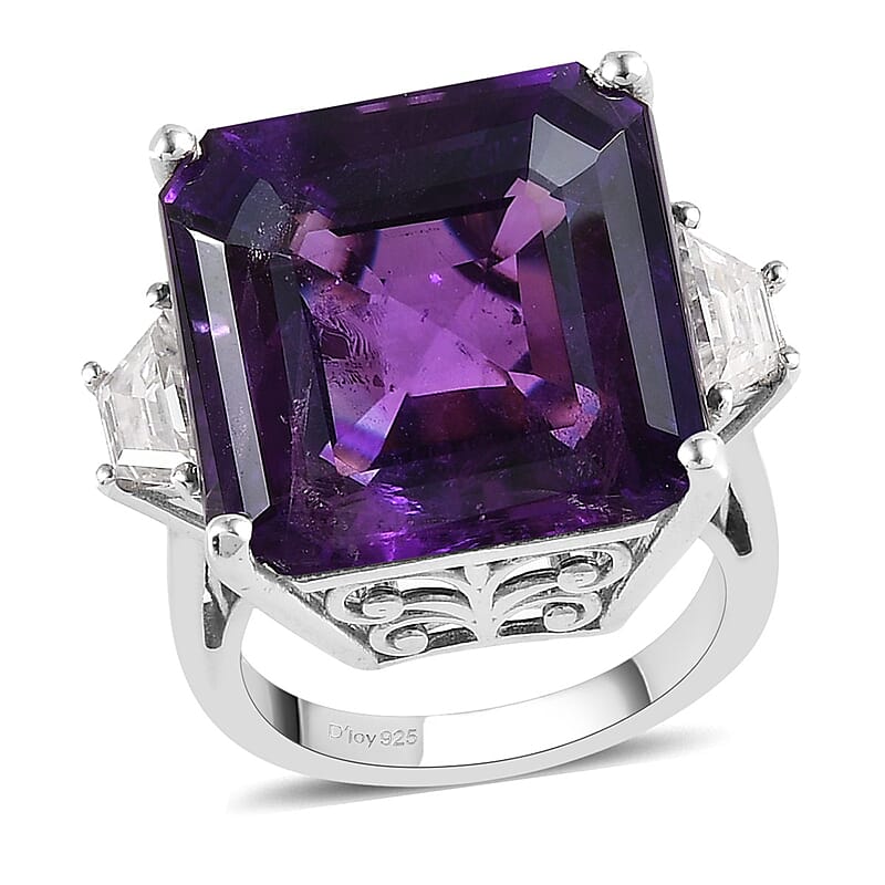 Flawless Orchid Amethyst and Moissanite 20.50 ctw Ring in Platinum Over Sterling Silver (Size 10.0)