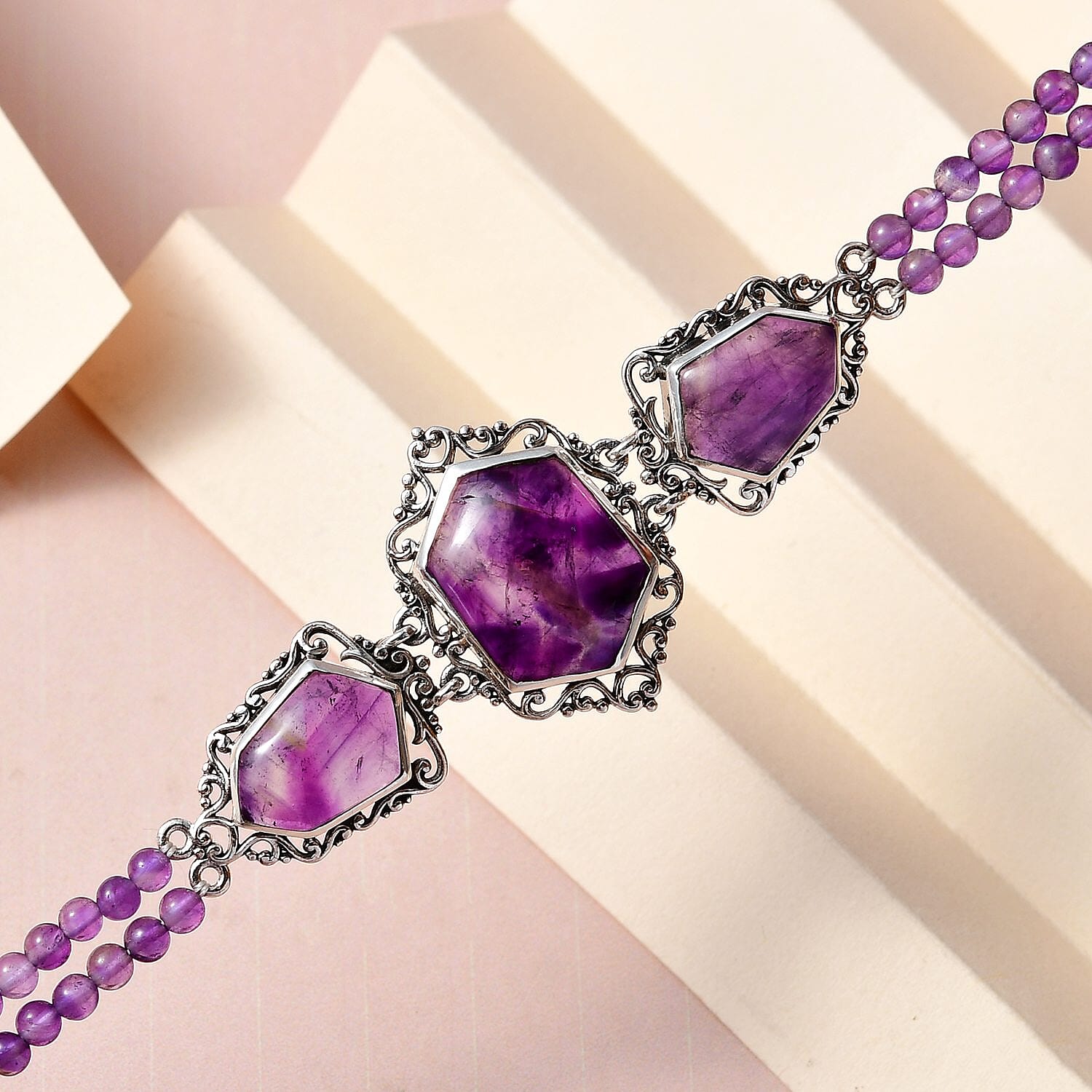 Amethyst - Product card gallery slide 2 (9431450681599)