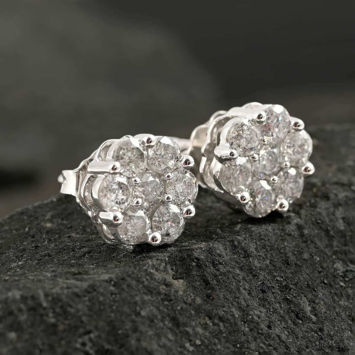 14K White Gold Diamond Flower Stud Earrings 1.00 ctw image number 1