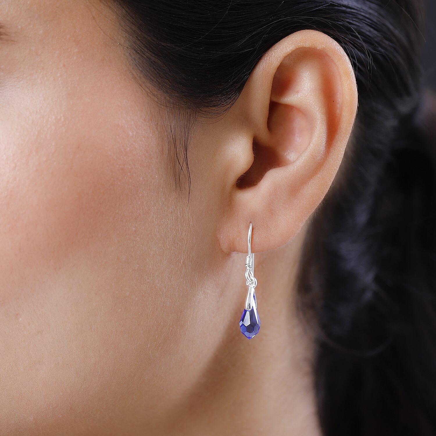 Sapphire Crystal - Product card gallery slide 3 (9431520706815)