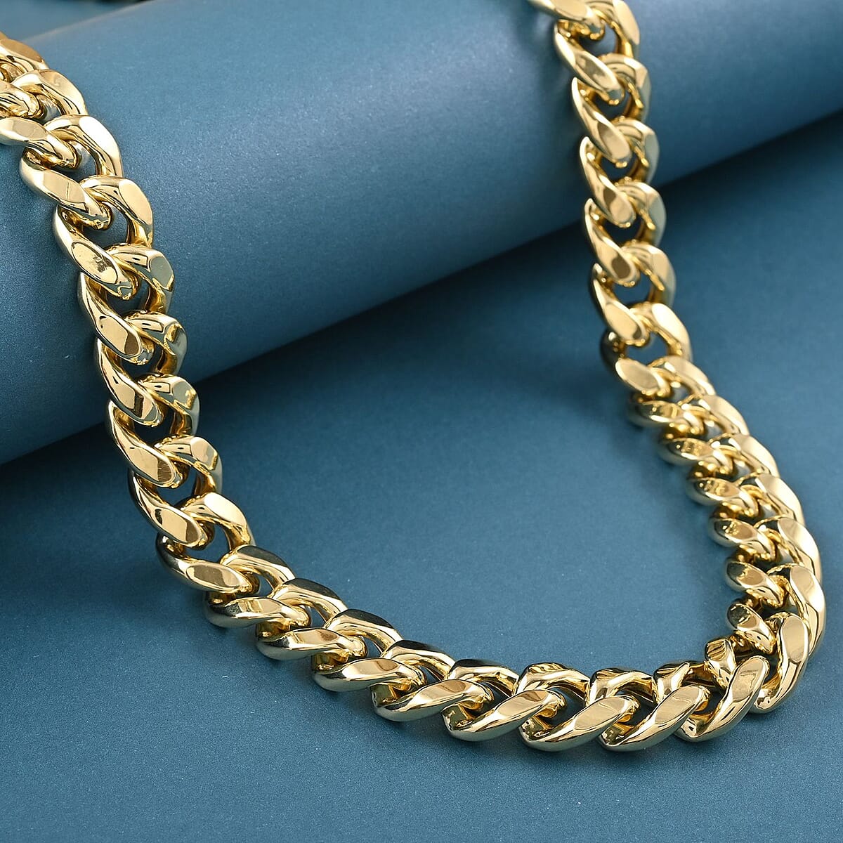 California Closeout Deal 10K Yellow Gold 10.5 mm Miami Cuban Chain Necklace 24 Inches 57.9 Grams image number 1