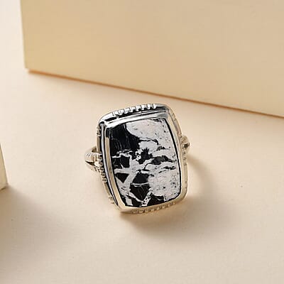 White Buffalo 9.87 ctw Solitaire Ring in Platinum Over Sterling Silver (Size 5.5)