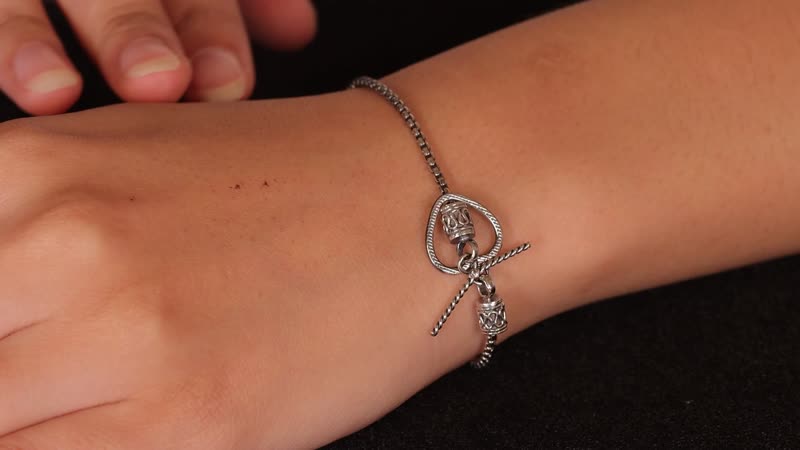 Sterling Silver Cobra Bracelet (7.25 In) 4.50 Grams