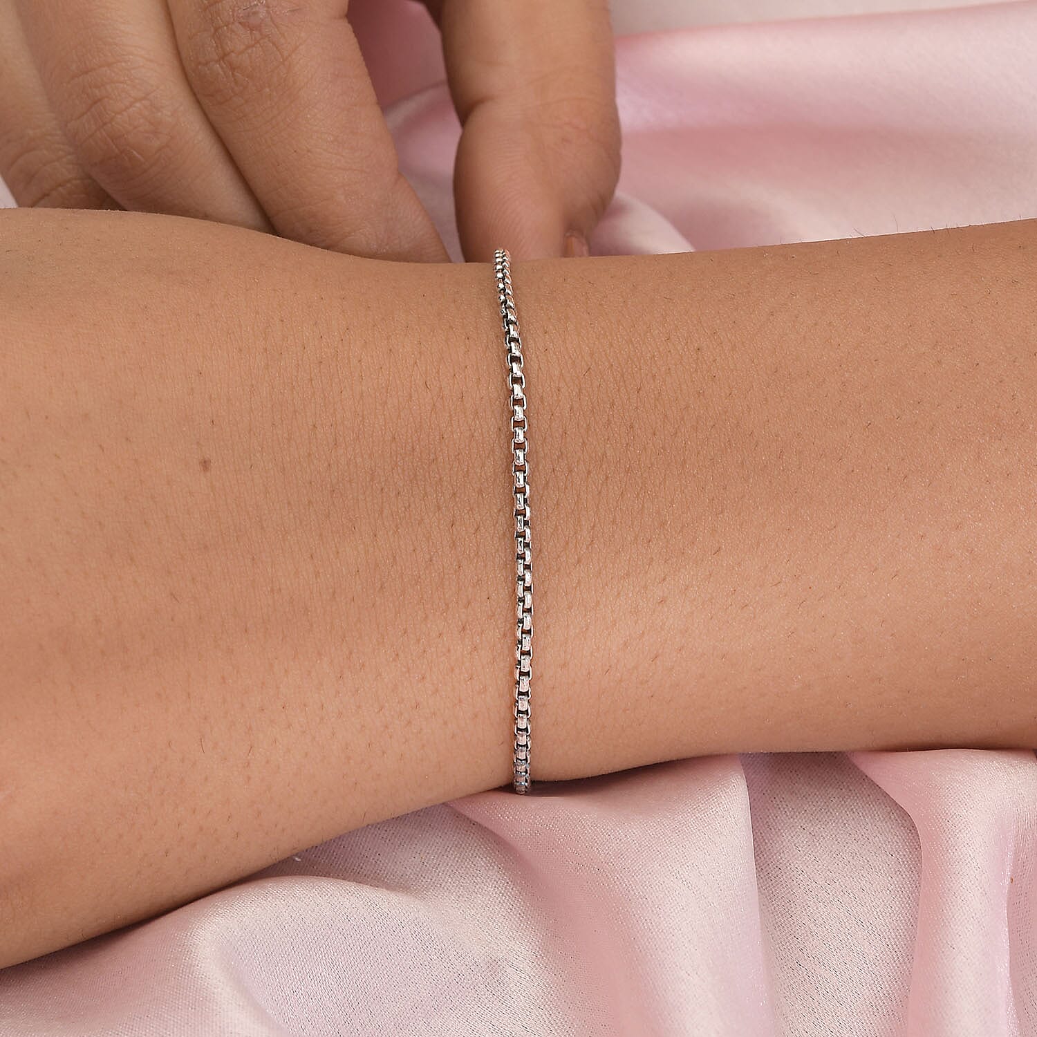 Cobra - Product card gallery slide 3 (10144692535579)