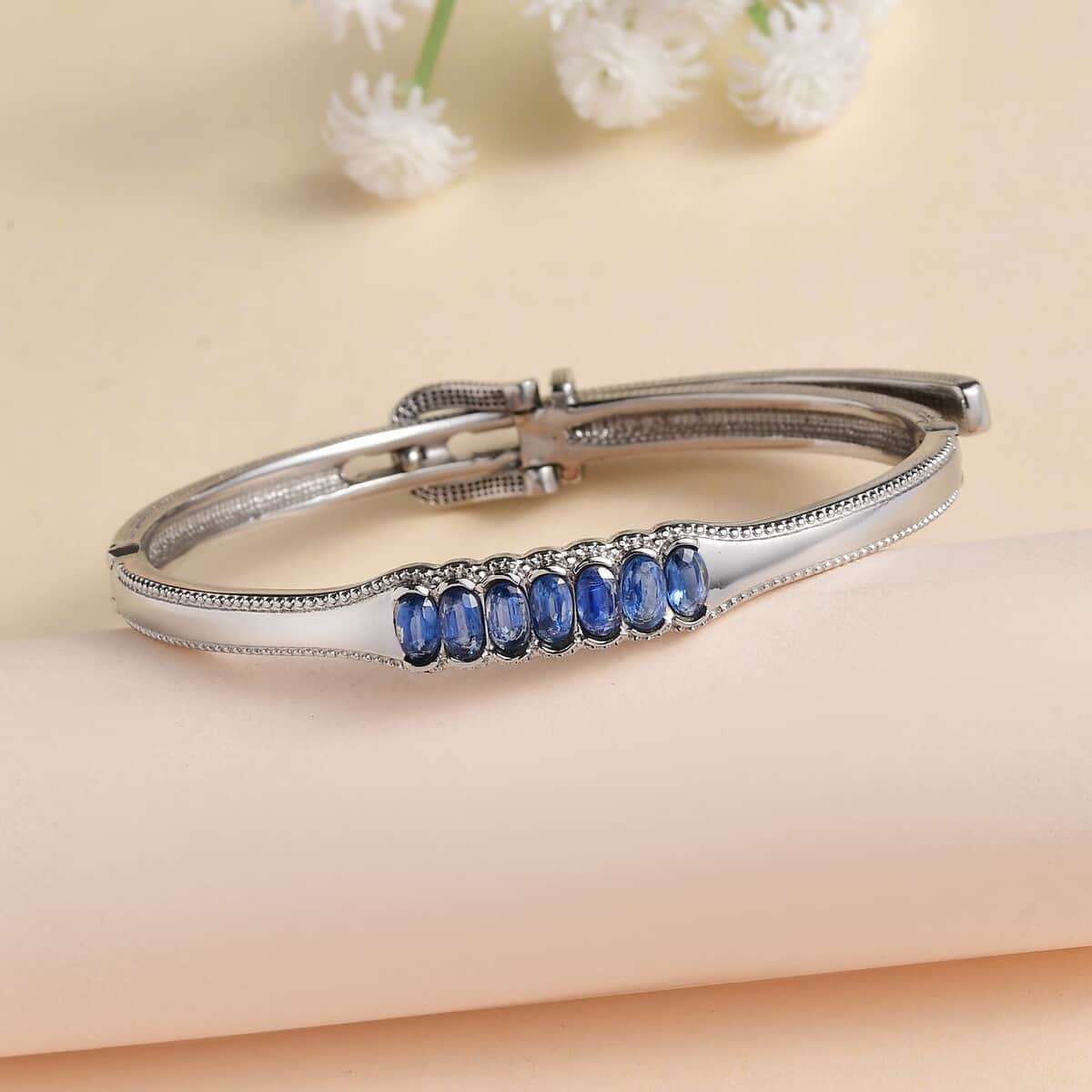 Kashmir Kyanite 2.35 ctw Adjustable Bangle Bracelet in Stainless Steel (6.50 In)  image number 1