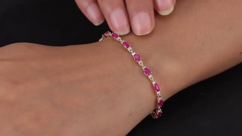 Luxoro 14K Yellow Gold AAA Montepuez Ruby and G-H I3 Diamond Bracelet (7.25 In) 4.20 Grams 5.35 ctw