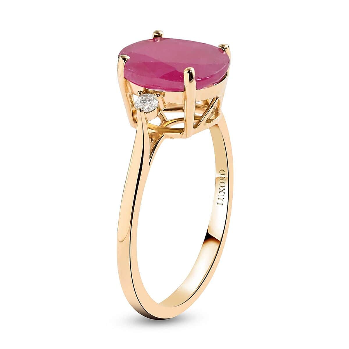 Certified & Appraised Luxoro AAA Mozambique Ruby and G-H I2 Diamond 3.15 ctw Ring in 14K Yellow Gold (Size 10.0) image number 3