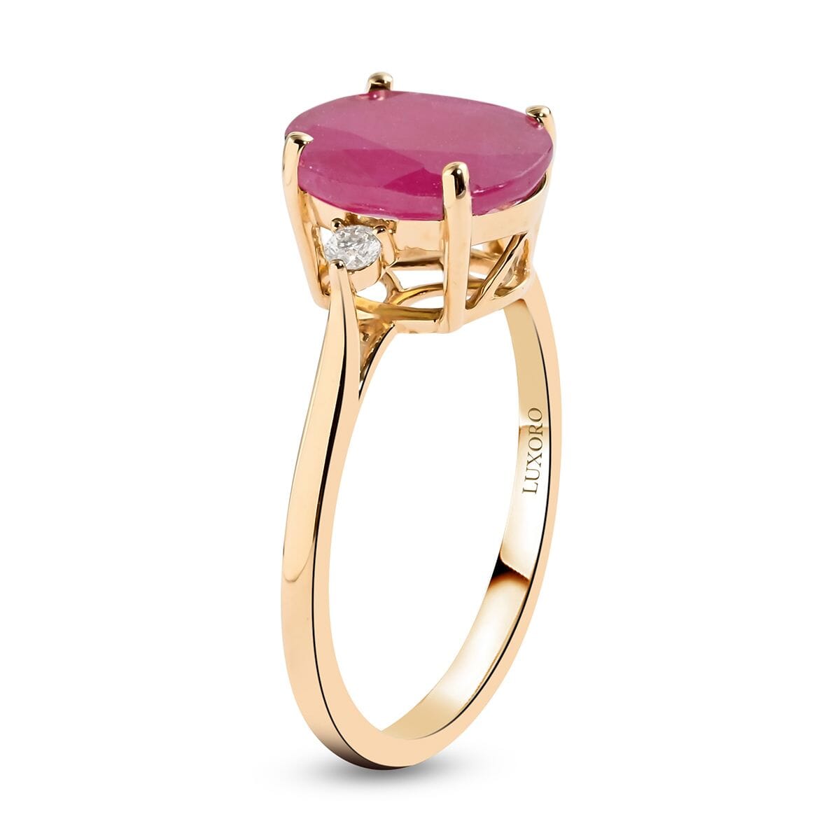 Certified & Appraised Luxoro AAA Mozambique Ruby and G-H I2 Diamond 3.15 ctw Ring in 14K Yellow Gold (Size 7.0) image number 3