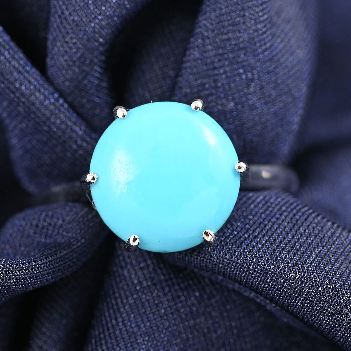 Luxoro AAA Sleeping Beauty Turquoise 3.60 ctw Solitaire Ring in 10K White Gold (Size 6.0)  image number 1