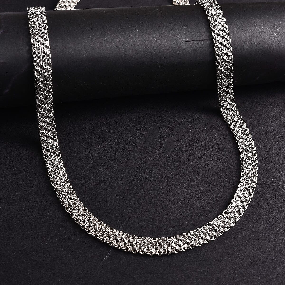 Artisan Crafted Platinum Over Sterling Silver Bismark Necklace 20 Inches 22 Grams image number 1