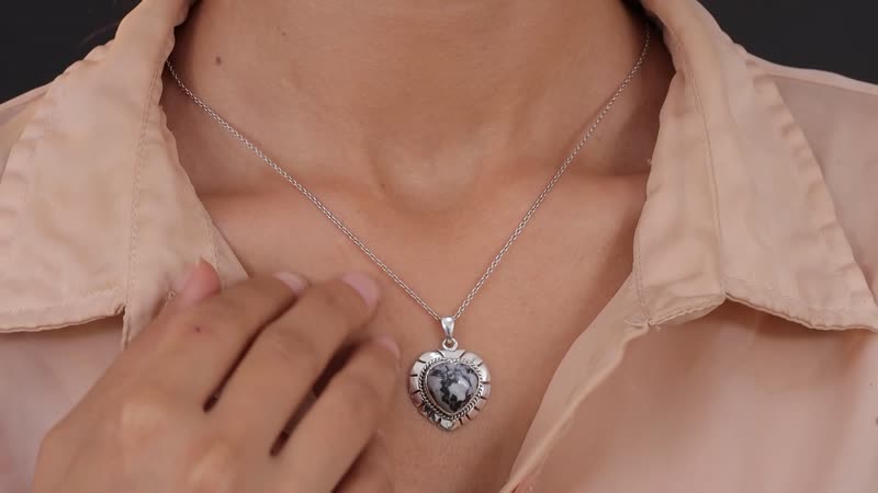 White Buffalo Heart Pendant in Sterling Silver 9.75 ctw