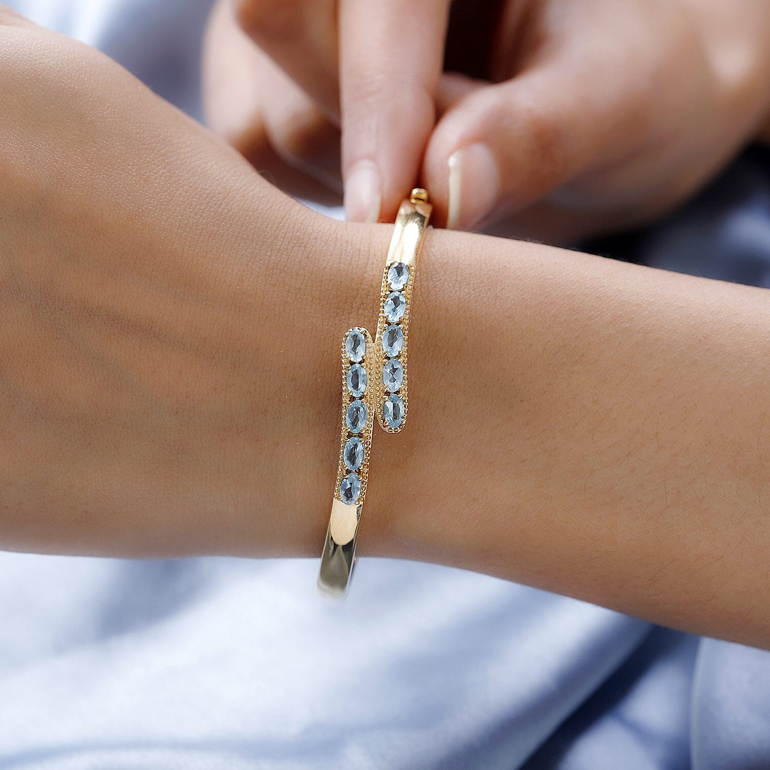 6.5 Inches - Product card gallery slide 3 (10144755777819)