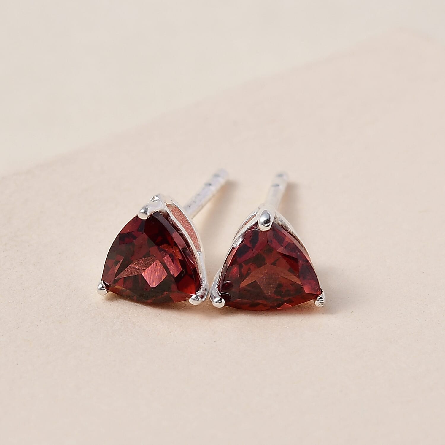 Mozambique Garnet Solitaire Stud Earrings in Sterling Silver 1.50 ctw