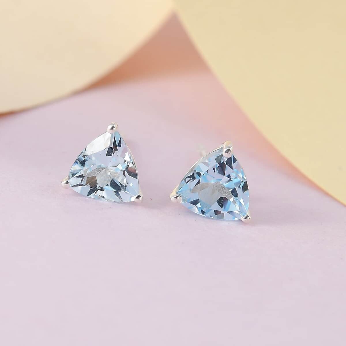 Sky Blue Topaz 1.40 ctw Solitaire Stud Earrings in Sterling Silver image number 4