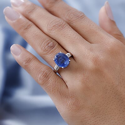 Kashmir Kyanite and Moissanite Ring in Platinum Over Sterling Silver (Size 10.0) 6.65 ctw