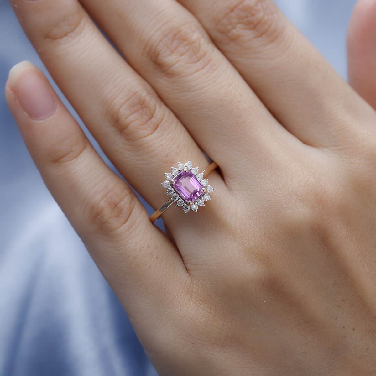 Luxoro 10K Rose Gold AAA Madagascar Pink Sapphire and Moissanite Halo Ring (Size 7.0) 1.40 ctw image number 2