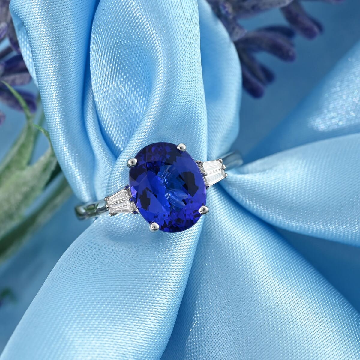 Certified Rhapsody 950 Platinum AAAA Tanzanite and E-F VS Diamond Ring (Size 8.0) 4.65 Grams 3.50 ctw image number 1