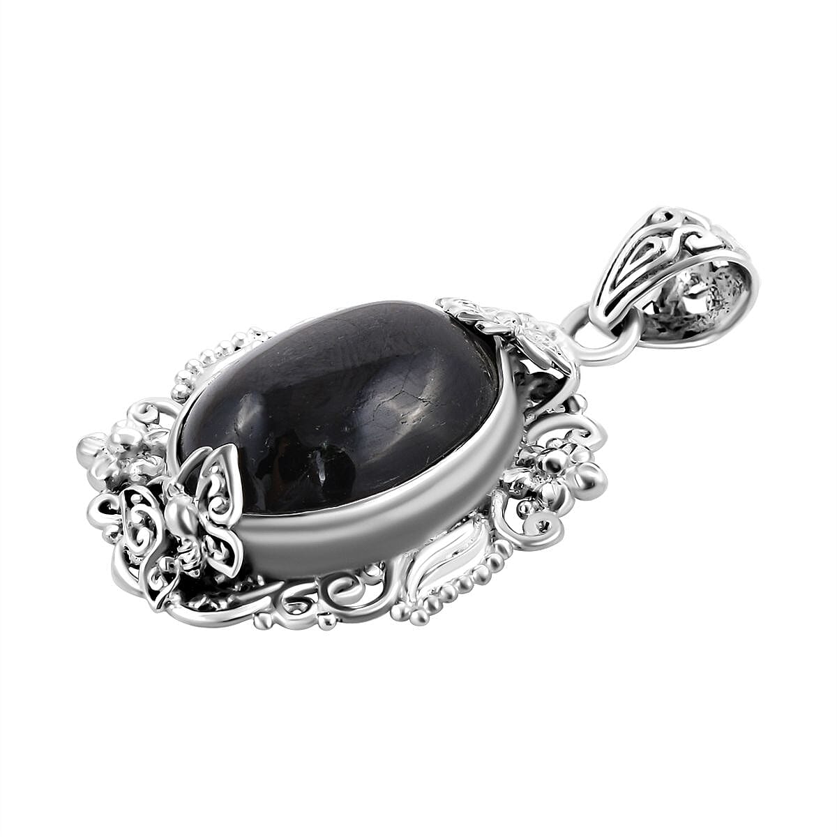 Black Star Diopside 23.62 ctw Pendant in Sterling Silver
