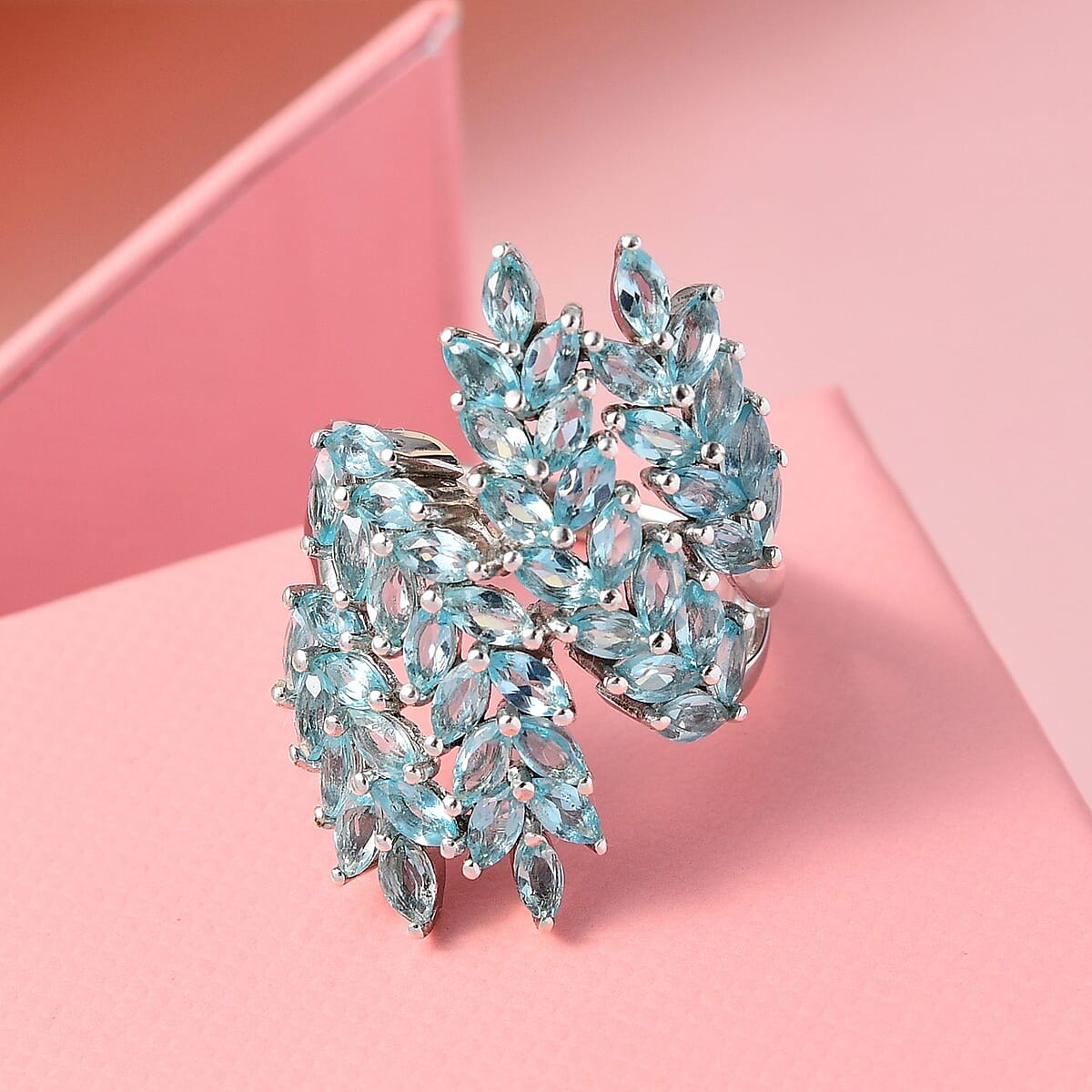 Madagascar Paraiba Apatite Ring in Platinum Over Sterling Silver (Size 9.0) 3.85 ctw image number 1